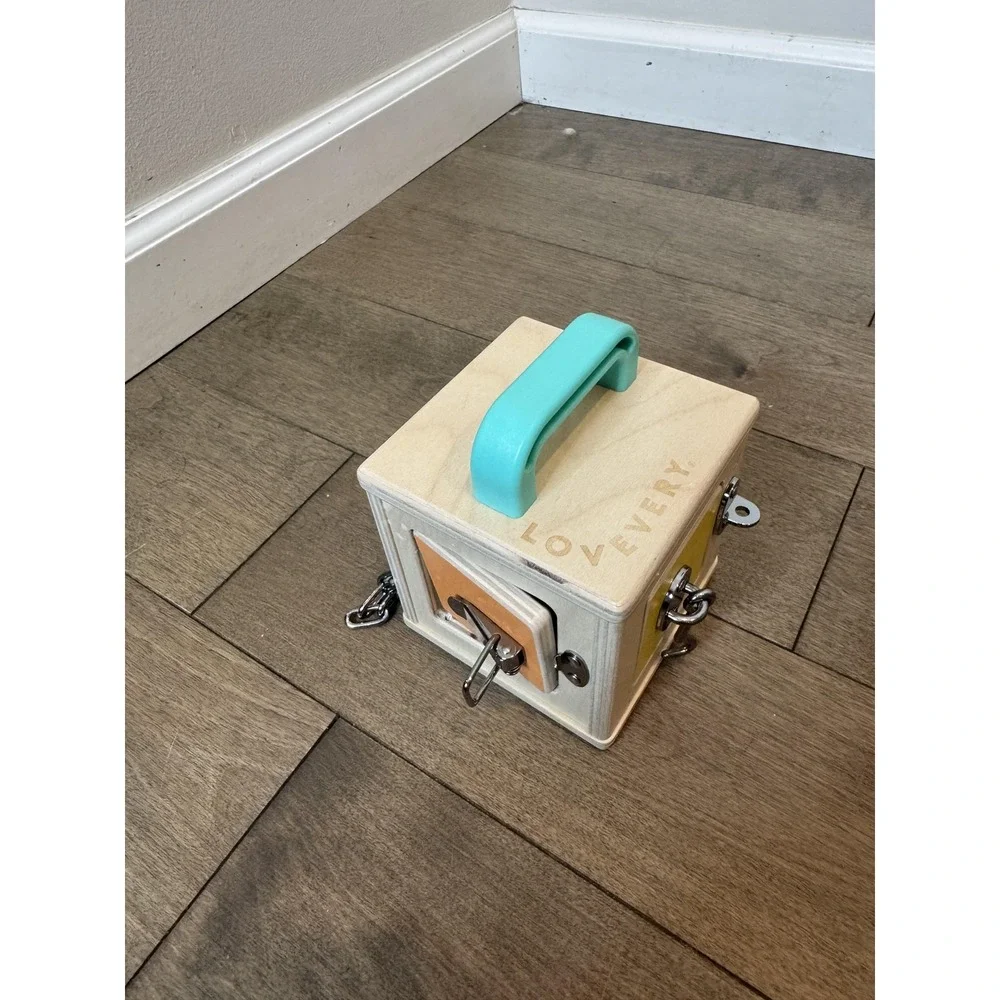 LOVEVERY wooden lock
